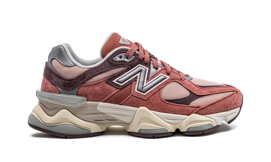 9060 "Mineral Red/Truffle" U9060TRU